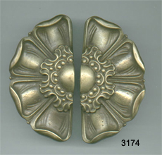 Split Brass Knob (SKU 3174)