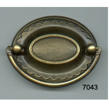 Antique Brass Oval Back Plate with Bail – Hepplewhite Pull