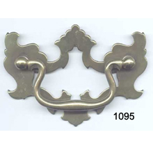 Antique Brass Pierced Back Plate with Bail Pull – SKU 1095