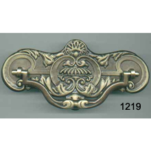 Hepplewhite Pull – Sheridan Pull – Brass Back Plate with Bail  | SKU 1219