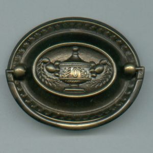 Hepplewhite Pull – Sheridan Pull – Oval Back Plate with Bail (SKU 7022)