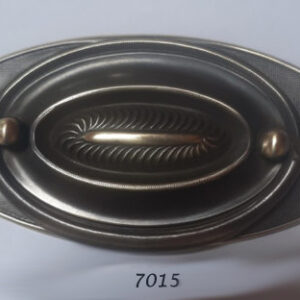 Hepplewhite Pull – Sheridan Pull – Oval Back Plate with Bail (SKU 7015)