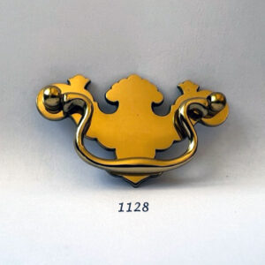 1128 Chippendale Back Plate with Bail Pull